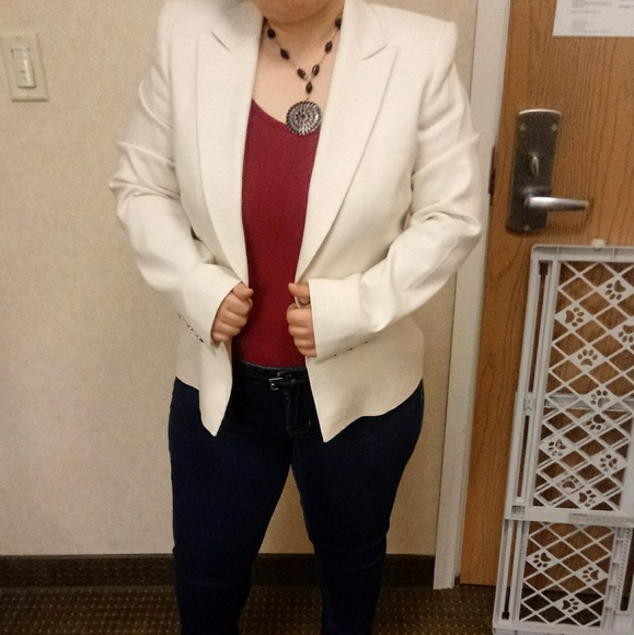 Light tan blazer - Picture 2 of 3